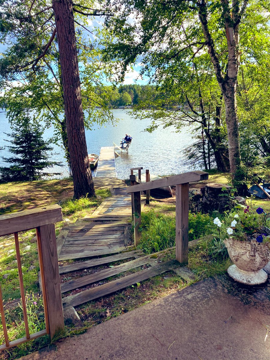 emmabrumm's tweet photo. Iโd like to go back here please and thank you #boulderjunction #wisconsin #highlake https://t.co/BWjDMC4t4N