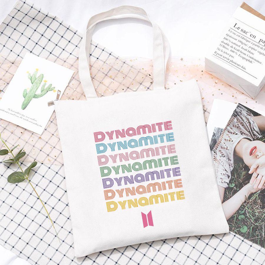 letsloveShopp's tweet photo. [ HELP RT | 🇲🇾 ]
BTS DYNAMITE TOTE BAGS
RM 43 exc postage

🍒dm to purchase! https://t.co/DKEGAtRr87