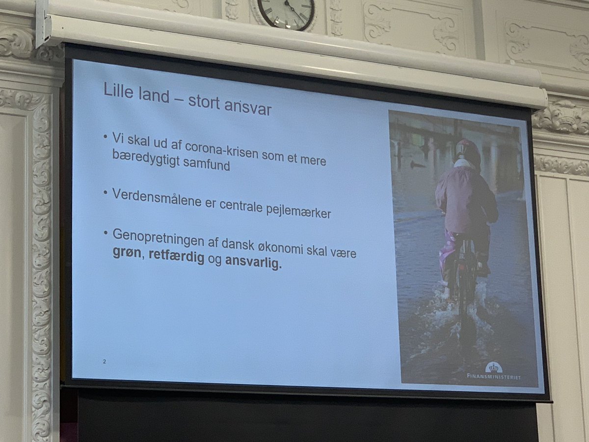 StrangeThough's tweet image. This is it: #BuildBackBetter with a new danish action plan for the SDGs - we need to push for green solutions, justice and responsible actions #dkpol @Finansmin #bethechange #decadeofaction