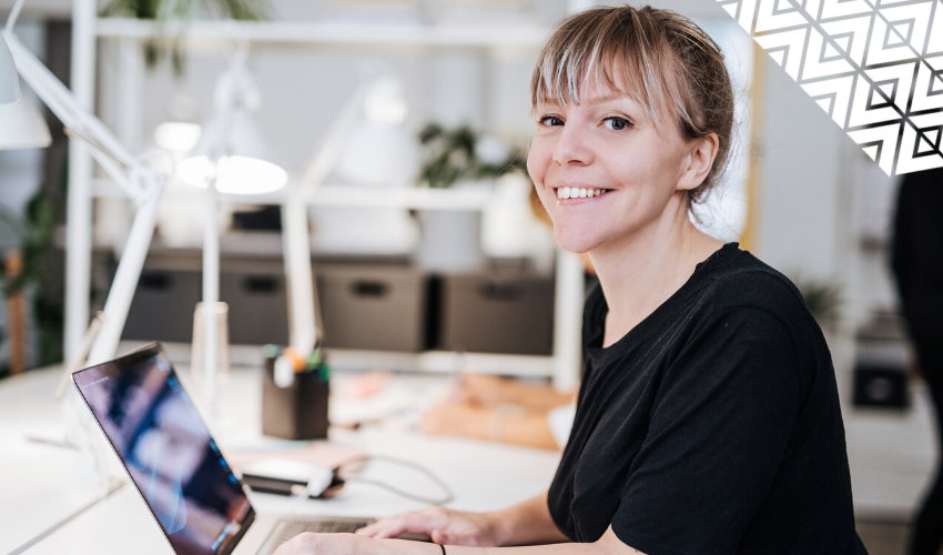 ValttiKumppanit's tweet photo. Haemme nyt IT-palveluasiantuntijoita asiakaspalvelutiimiimme. Täytä nopea kysely ja katso olisimmeko juuri sinun unelmiesi työpaikka! 🙌

#rekry #rekrytointi #valttilaiset #valttikumppanit #itpalvelutalovaltti #ITrekry
https://t.co/khvftTHa0I https://t.co/7TN40NYNxk