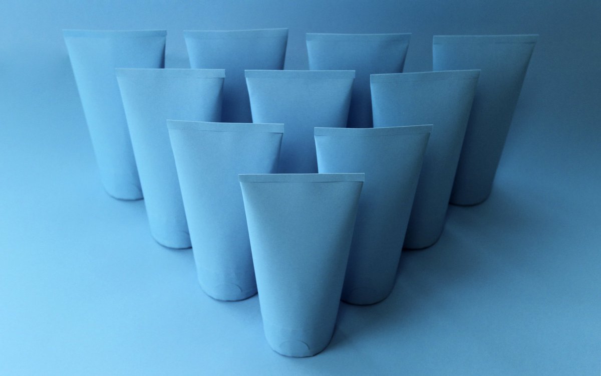 Check out this stunning paper art from @squinnandco for a @theofficialselfridges campaign #ProjectEarth 

Shade | Trafalgar Blue

Did anyone see the beautiful display windows either in #london or #birmingham ?? 

#paperart #PAC #packagingdesign #luxurypackaging #ecofriendly