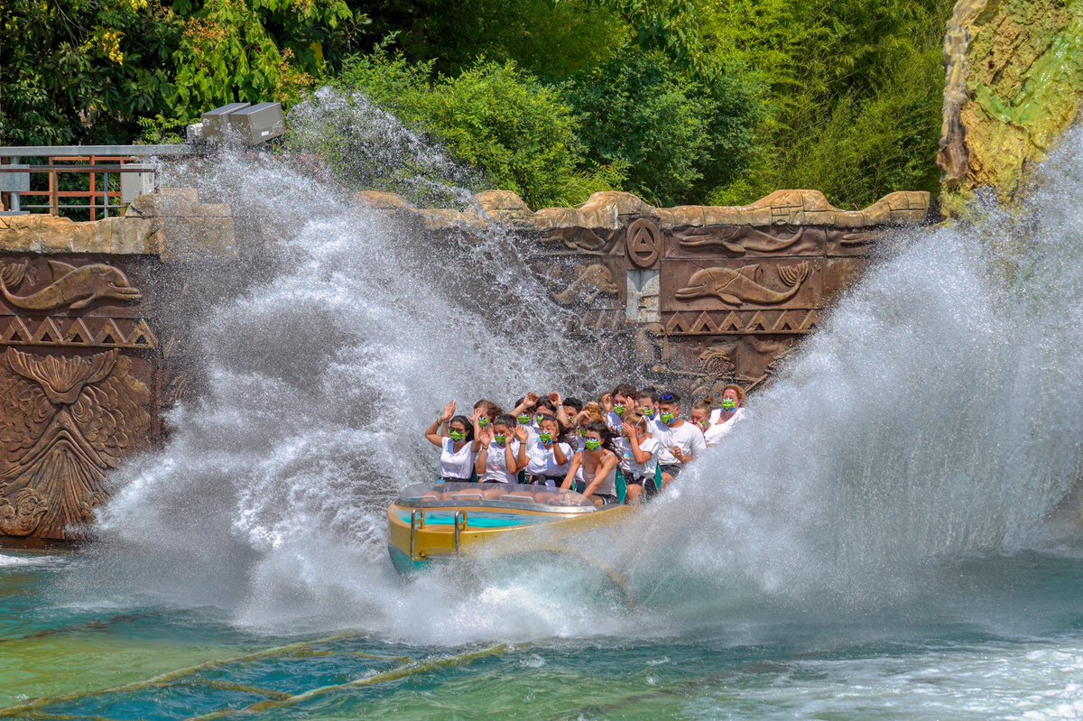 This summer <a href="/gardaland/">Gardaland Resort</a> hosted hundreds of young people thanks to a fantastic project created in collaboration with Melissa Satta. The amazing initiative gave children belonging to different associations supported by our foundation the chance to spend fun days during summer.