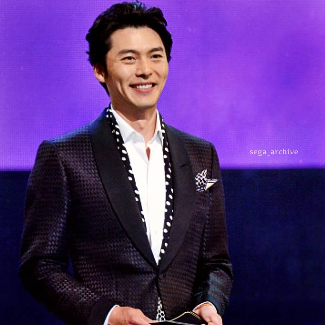 SeGa Sept -SeGa was a huge success & at the 47th Baeksang awards it won best drama, screenplay, new actress & Hyun Bin won a Daesang.HB missed the ceremony due to his military service but was there in 2013 to present the Daesang award.[IG sega_archive  #hyunbin  #hajiwon]