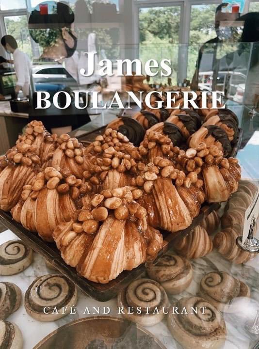 wastefulet's tweet photo. #เปลืองตังค์แต่อิ่ม ที่ James Boulangerie ร้านเบเกอรี่ที่เรียบง่าย สไตลด์มินิมอล ย่านพรานนก-พุทธมณฑลตัดใหม่ ทีเด็ดอยู่ที่เมนูครัวซองต์ที่มีให้เลือกเยอะเลย อร่อยด้วย 
#jamesboulangerie #cafehopping #คาเฟ่ฝั่งธน #cafebkk #คาเฟ่พุทธมณฑล #wastefullyeatravel #เปลืองตังค์ #รีวิวคาเฟ่ https://t.co/Fl0UfoIyV7