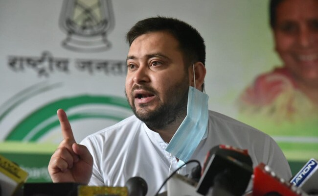 ndtv's tweet photo. #BiharElections2020: Tejashwi Yadav Asks People To Light Lamps At 9 PM Against Unemployment https://t.co/U4EeSFSPPh https://t.co/l9x4Wdwfvo