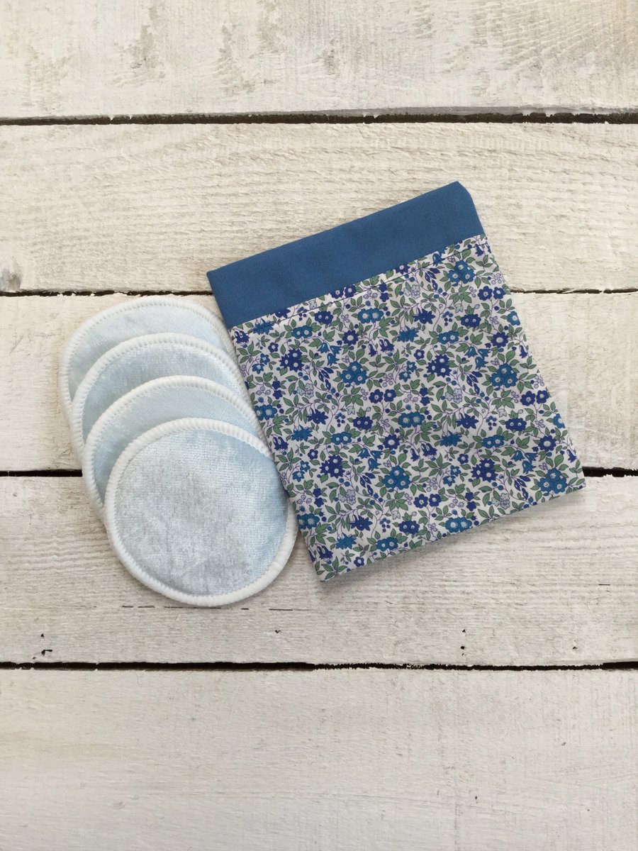 Ecoblueshop's tweet photo. #Liberty of London fabrics are now back in stock.  Here are some of the #reusablemakeuppads and pouches I've just made.

https://t.co/8EZekttd9w https://t.co/IJmMYdBZPA