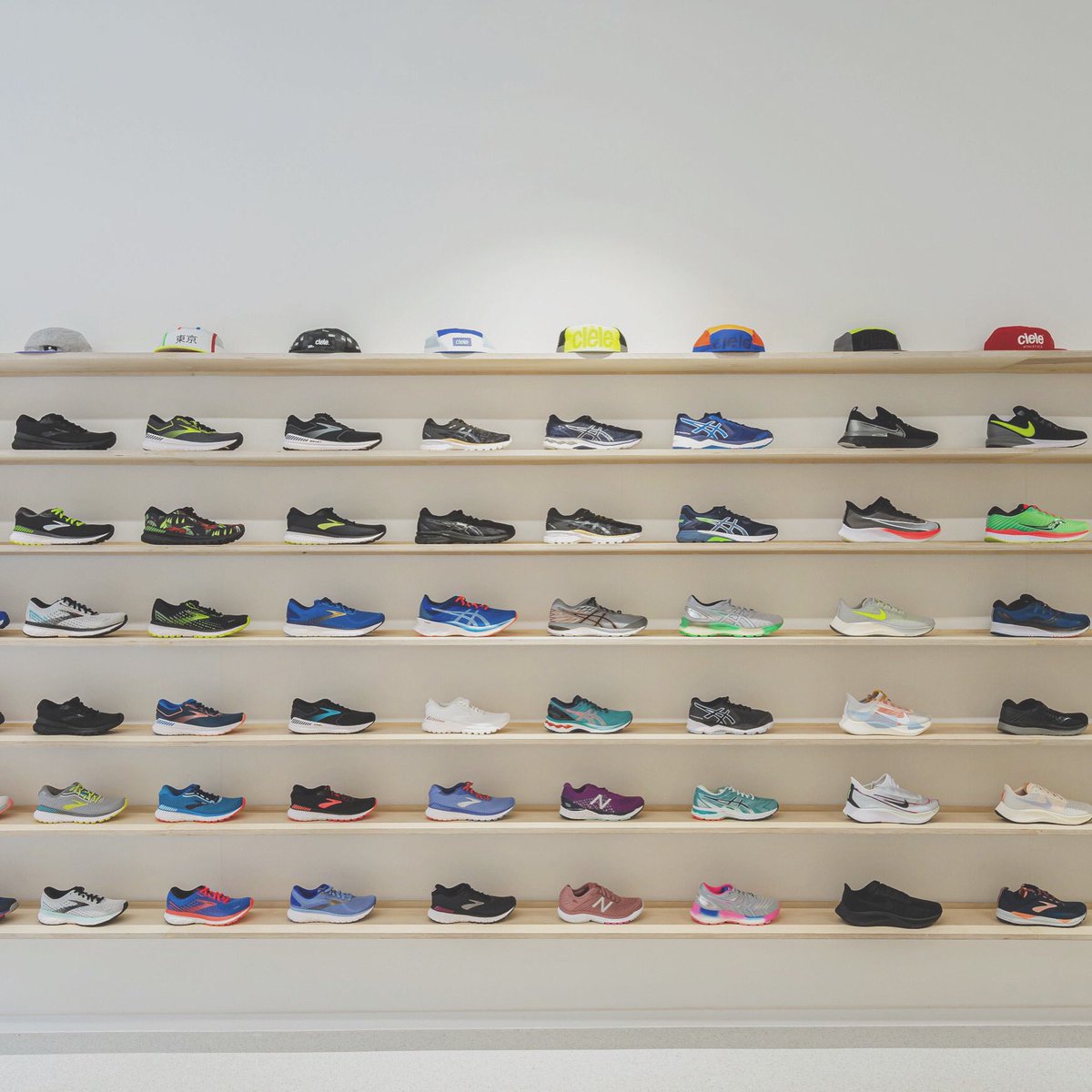 on the run shoe store