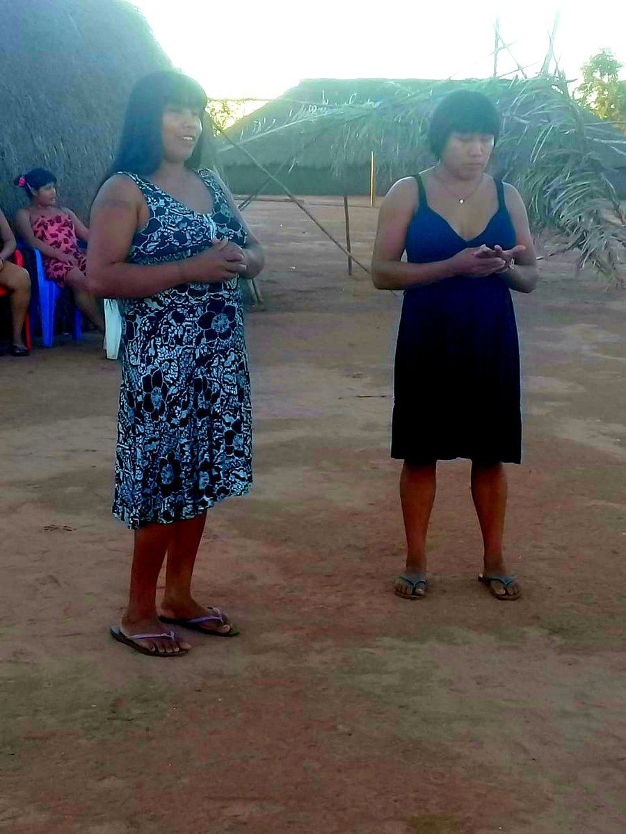 As lideranças feminino da minha comunidade se pronunciam ao demais mulheres , levantando suas preocupações diante desastrante  de novo Coronavirus.E montar as estratégias para prevenção e combate.