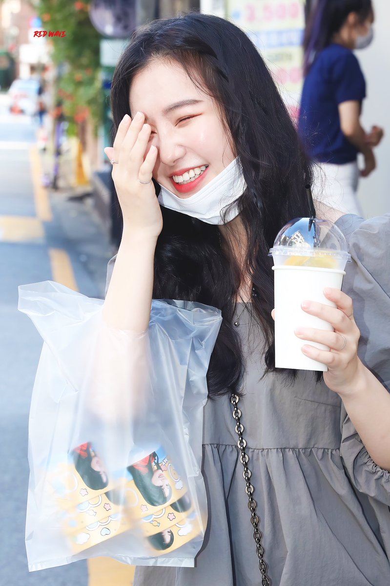 wave_YR's tweet photo. #Happy_yeori_day 
#아리아즈 #여리 #ariaz #yeori 
@official_ARIAZ 

일기예보가 어제 비온다고 했는데 울 열깅이 생일인거 알고 눈치��� 빠져준거 맞쥐 🤦🏻‍♀️🐥💓🙌🏻 https://t.co/s36XLIPjWT