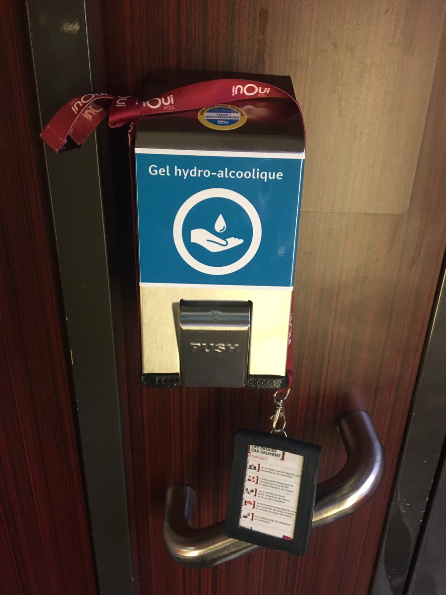 MuseletRudy's tweet photo. Les rames de l axe Nord qui sâĂ©quipe progressivement de distributeurs de gel hydro-alcoolique, le kiffe đ. On lache rien đȘ. #TousEnsemble ,#Ambassadeurs , #Ouiteam https://t.co/xJ2vy7y3mJ