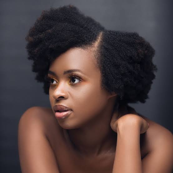 SAFashionBook's tweet photo. You matter and we see your beauty for what it naturally is ❤️
Never let anyone dull your curls! 😍
Drop a “❤️” below for our beautiful #naturalistas

@zozitunzi
@MissAcalaca
@sinovuyomondliwa
@MsPaulaBee

#SAFashionhandbook #repost #southafricanbeauty  #naturalhair https://t.co/MJ8alLUeQ0