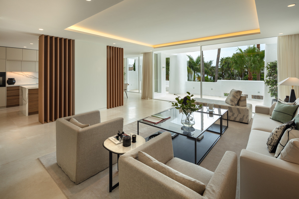 panorama_spain's tweet photo. Stunning renovated beachside duplex penthouse within the Puente Romano resort and steps to the beach. Exceptional property. Ref. 12111. https://t.co/klQFkwUM7B
#puenteromano #puenteromanoproperty #nobu #exceptionalproperty #marbella #marbellaproperty #luxurypenthouse https://t.co/QVvBQ6WiwD