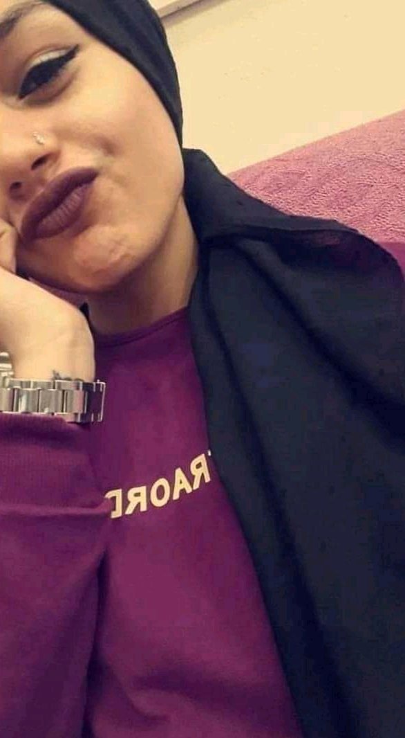 Sessizliğim bi çığlıktı. 
Hepinizmi sağırdınız.