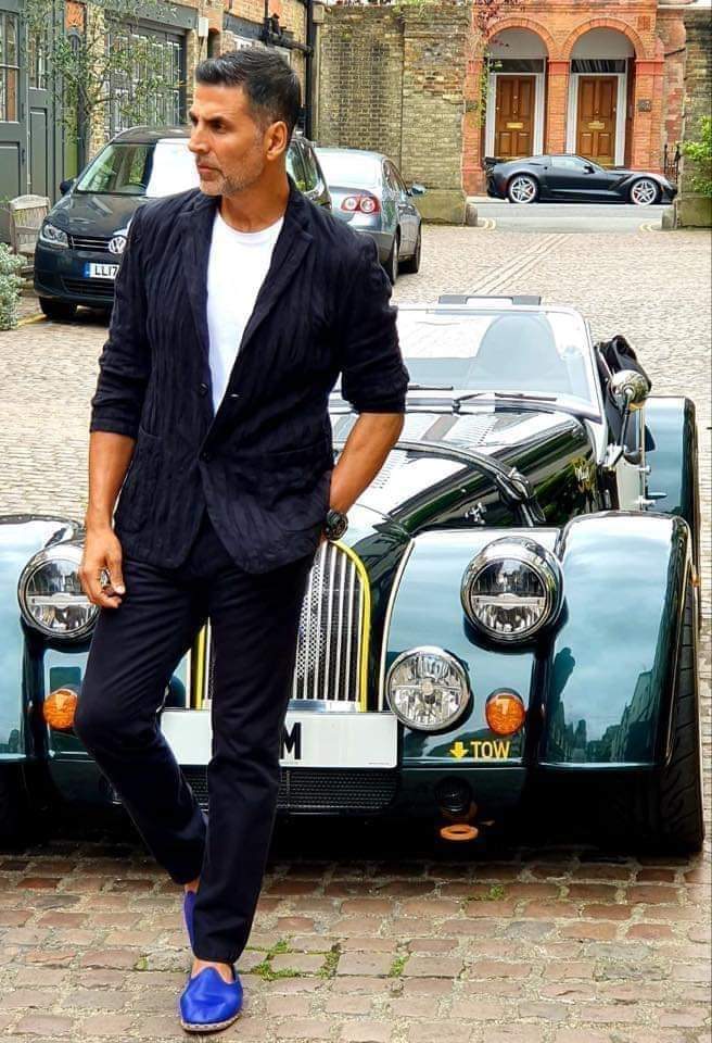 harin99's tweet photo. Wishing u a very happy birthday sir ji @akshaykumar https://t.co/cSMv8YTOyp