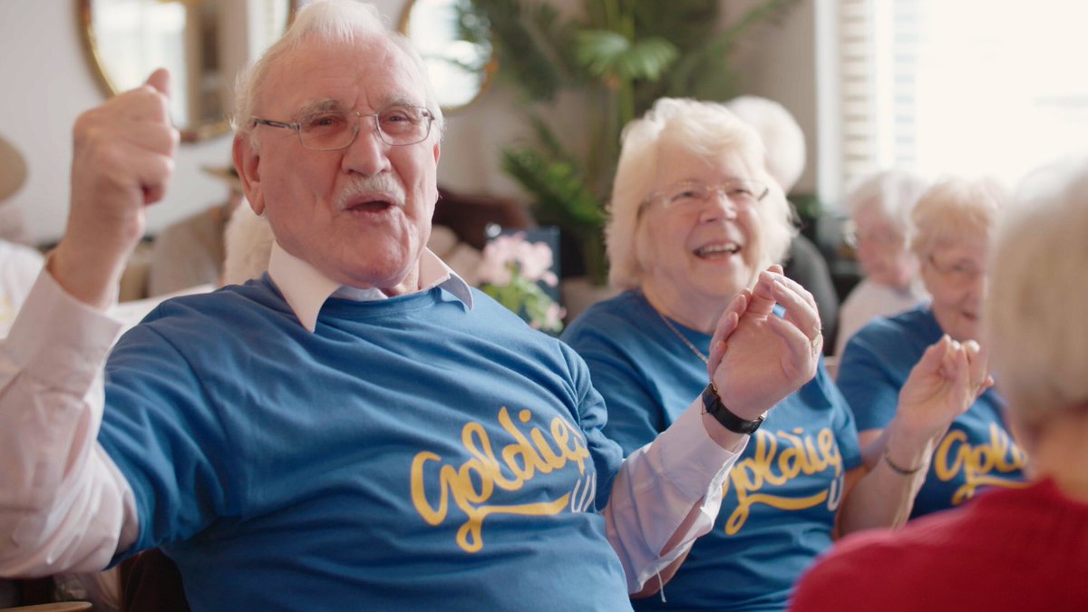 GoldiesCharity's tweet photo. @AgeCymru please help us to tell family members about @GoldiesLive twice weekly #SofaSongs&Smiles with Cheryl and Rachel for older folk in their own homes - singalong to those 60s hits with screen words - all free to watch via YouTube. Thank you from our @goldiescymru charity https://t.co/sMUCOlLBSS