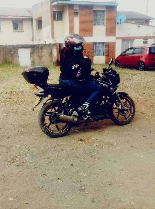 throttle_queens's tweet image. My current dream bike is CF 650 however for the last one month been thinking bout triumph 675 hehe may the best bike.

#Bikerbabes #Apache180 #Bike4Life #Mathwiti

Nyawe, we love and celebrate you!
#WCW
#WomenBikers254
🙌🏾💃🏾👏🏾