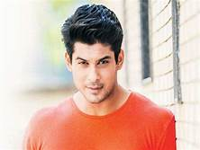 The_SSinn's tweet photo. HE HAS A CHARM ,HE HAS AN AURA....
HE IS SOMEONE U WILL KEEP ON STARING WITHOUT BLINKING....
HE IS  #SidharthShukla 
#SidHearts #WeMissOurSidharthShukla https://t.co/Y39ESzQ42h