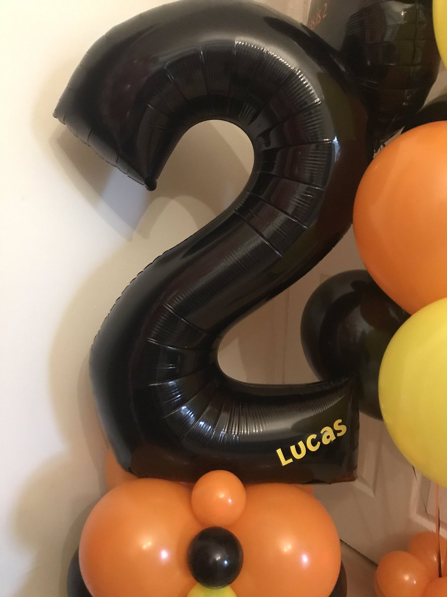 VeryParties's tweet photo. More construction themed birthday balloons π§ #birthdayballoons #personalisedballoons #constructionballoons #diggerballoon #balloons #veryimportantparties #consett #northeast https://t.co/OKvJHdhPwG