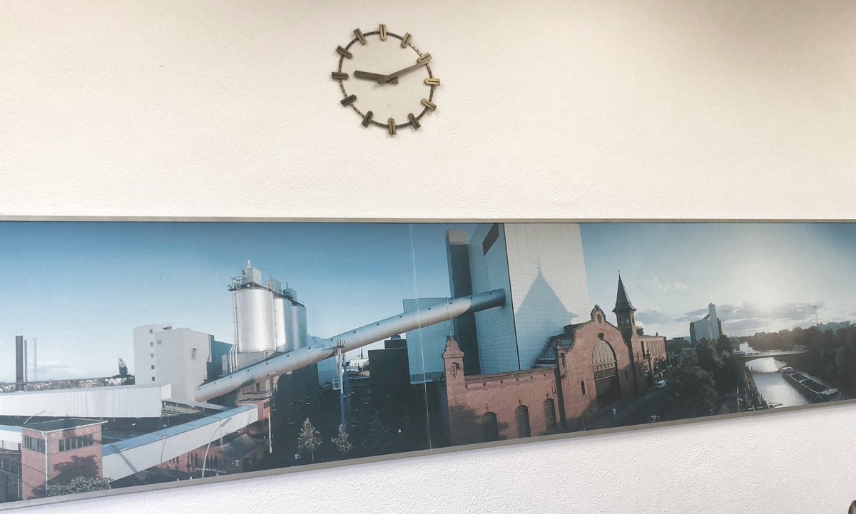 Zukunftmacher's tweet photo. Zweiter Tag Co-Creation Workshop bei #growify - vom Dachgarten ins @Vattenfall_De Heizkraftwerk Moabit https://t.co/LsPrHnhMoS