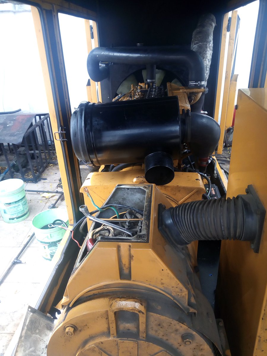 apexautomax's tweet photo. Do you have a diesel generator? let's take care of it. It's our work !!
#generators #engineer #dieselengine #dieselgenerators #generatorrepairs #generatorservice #generatormechanic #apexecompany #apexengineeringcompany https://t.co/WelUrjeA9n