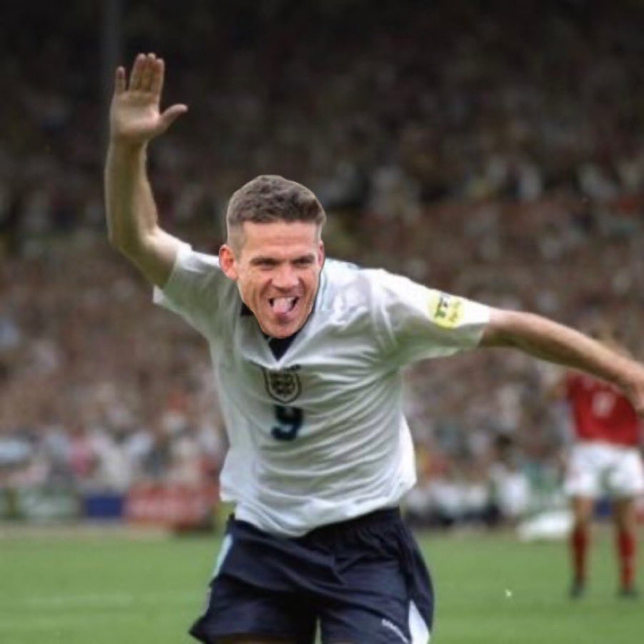 Live scenes of <a href="/Gazzaaustin1940/">Gary Austin</a> celebrating his winner in the el creekio last night