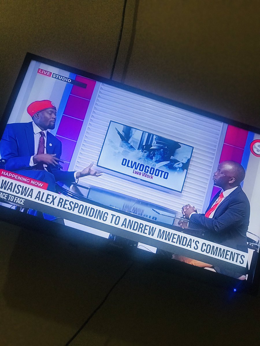 Primrosekroxie's tweet photo. @AndrewMwenda had been paid by @KagutaMuseveni and @mkainerugaba to come and run against @HEBobiwine thinking he would find NUP WEAK says Waiswa Mufumbiro @StvUGofficial #STVTheFirstShow https://t.co/KNNsHNxXGi