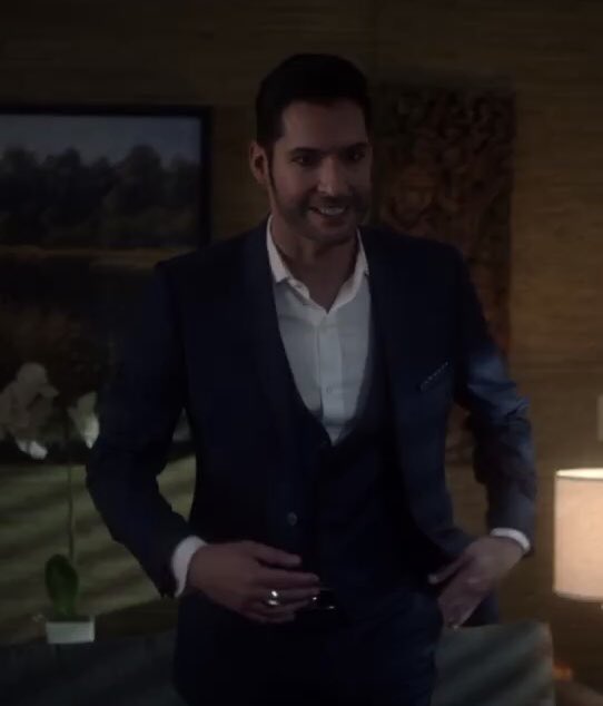 Lucifer’s wardrobe in 3x03 Mr. and Mrs. Mazikeen Smith #Lucifer  