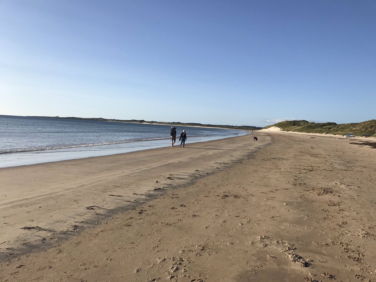 Maybe if I lived by the beach I would work out on it everyday?  #WorkoutWednesday - done! 💪😃