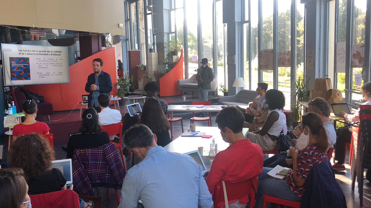 Le #Numérique peut-il ‘mettre à jour’ la #Démocratie ?
👉 C’est ce que nous tentons de découvrir avec <a href="/C_Mabi/">clément mabi</a>, et la communauté des #Explorateurs du #Numérique de <a href="/GrandParisMGP/">Métropole du Grand Paris</a>