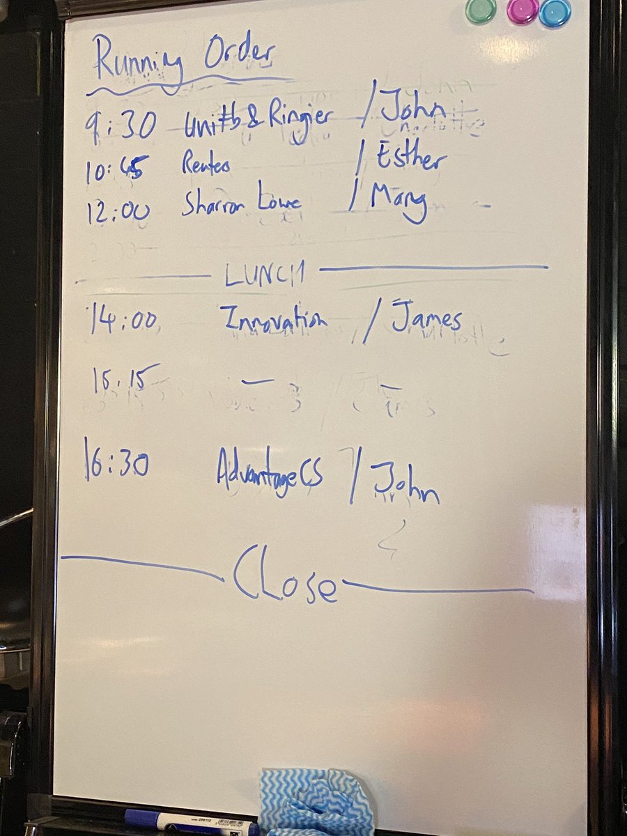 fippceo's tweet image. Here’s today’s running order at #fippcongress:
#unitb &amp;amp; @ringier_ag
@rasmus_kleis with @EstherKeziaT
@SharronLoweUK with @coach4presentg
The ever popular @JuanSenor and @johnwilpers presenting #innovation before we close with @AdvantageCS 

fippcongress.com 

#media