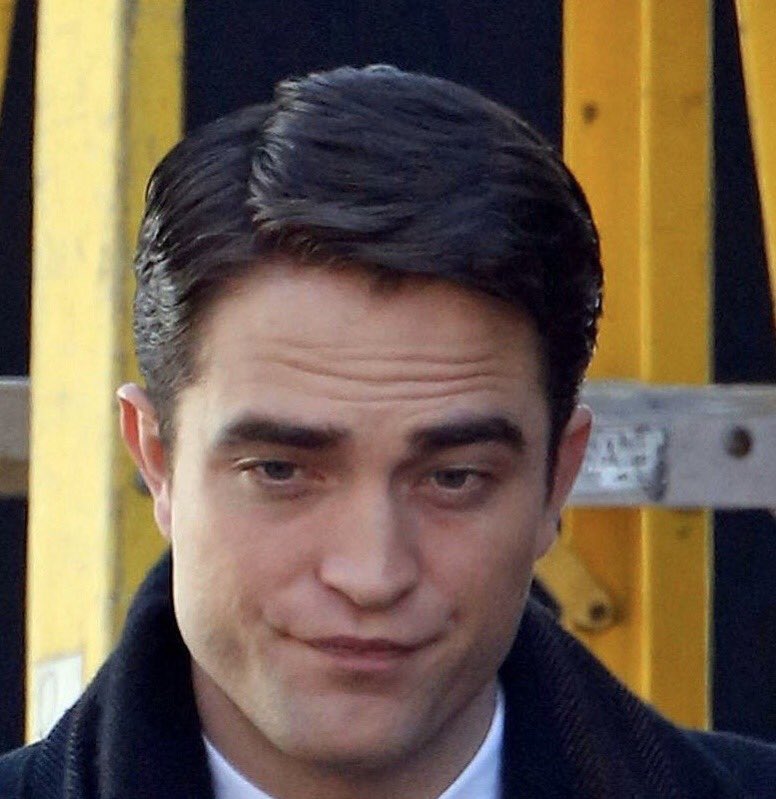 tvoyi_muziki's tweet image. Вся жизнь - это театр, а я в нем Роберт, не понимающий, что от меня хотят: