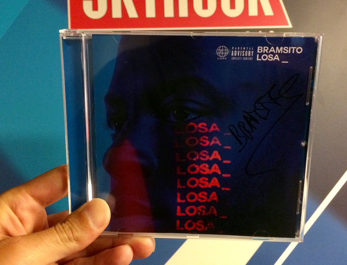 mehdiradio's tweet photo. 🎁#concours 

RT/FOLLOW et tweet avec le #skyrockdedicace pour gagner le 📀 dédicacé de @BramsitoB7 

Tirage o sort 16h !!!! 

🏆 1 gagnant !!!
bonne chance à tous 😉 https://t.co/jJThBFIS0c