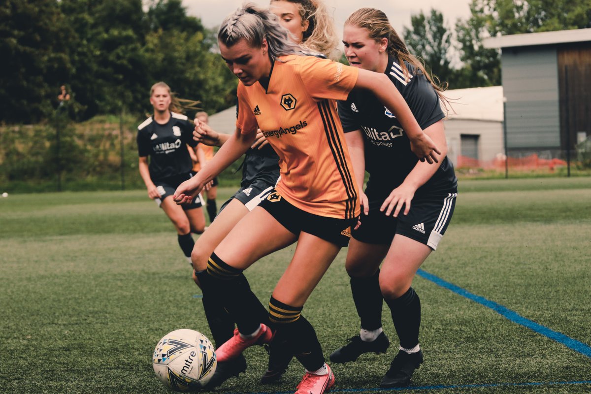 Wolves Women FC tweet media