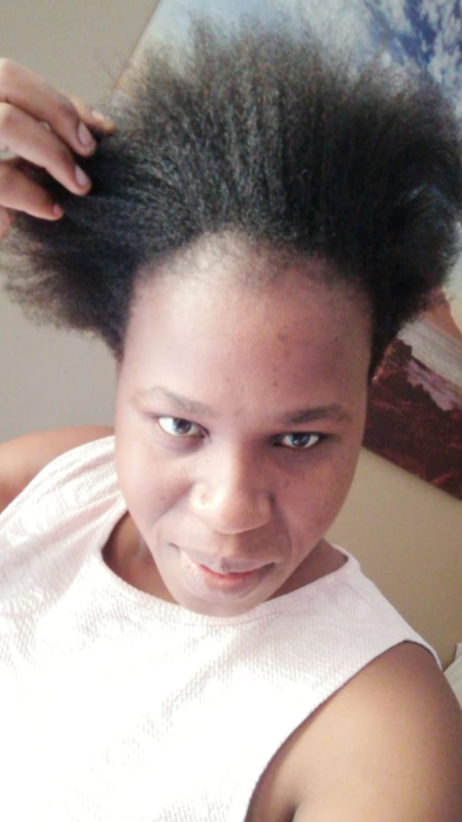 NthabiTerry's tweet photo. @FloMasebe I would like to get #MissDeeHairProduct for my hair as i don't have hairline and for my scalp treatment. Thanks. https://t.co/HzS5mPmGGH
