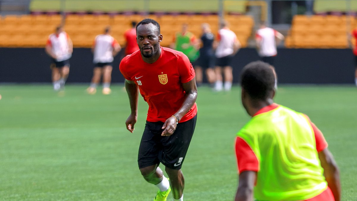 FCNordsjaelland's tweet photo. 𝗪𝗲𝗹𝗰𝗼𝗺𝗲 𝗘𝘀𝘀𝗶𝗲𝗻 🇬🇭🐯

The former Black Star and pro player, Michael Essien, is joining our coaching staff this season 🔥 He’s gonna assist the coaches and participate in the training sessions alongside the players 👀

Read more here: https://t.co/prN7hpz7qN https://t.co/3vYhB4LYsO
