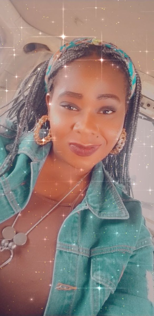 ZimuzorOkonkwo's tweet photo. It's  Wednesday guys. Let me be your woman crush Wednesday wcw

Dont forget i design beautiful and catchy logo for your brand. 

#BBNaijia
#LayconOnceSaid
#terrywaya
#EricaChopOurMoney
#WednesdayThoughts 
#VOTEKiddwaya 
#LoveLetter2Tacha 
#RunTownByBlanke https://t.co/5sYY7OQCwE