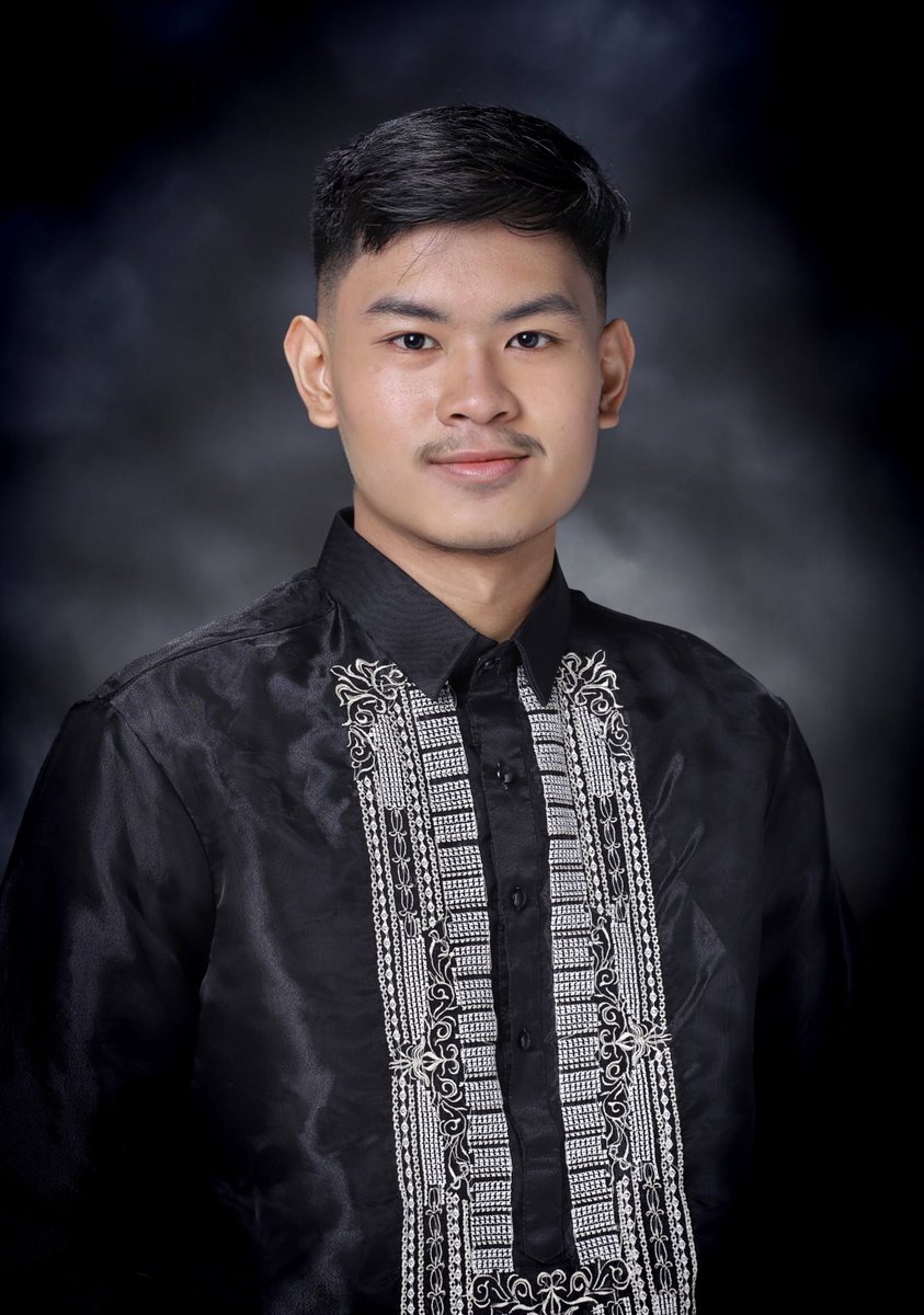 ryannaifyasser's tweet photo. Alhamdulillah! Beyond grateful to the Almighty, Allah SWT. ☝🏼 I am truly humbled. 🙏🏼 Maraming salamat ulit sa 2 taon, UST. 🐯 On to the next chapter. 🏹⏳ https://t.co/5iB3UNPKeN