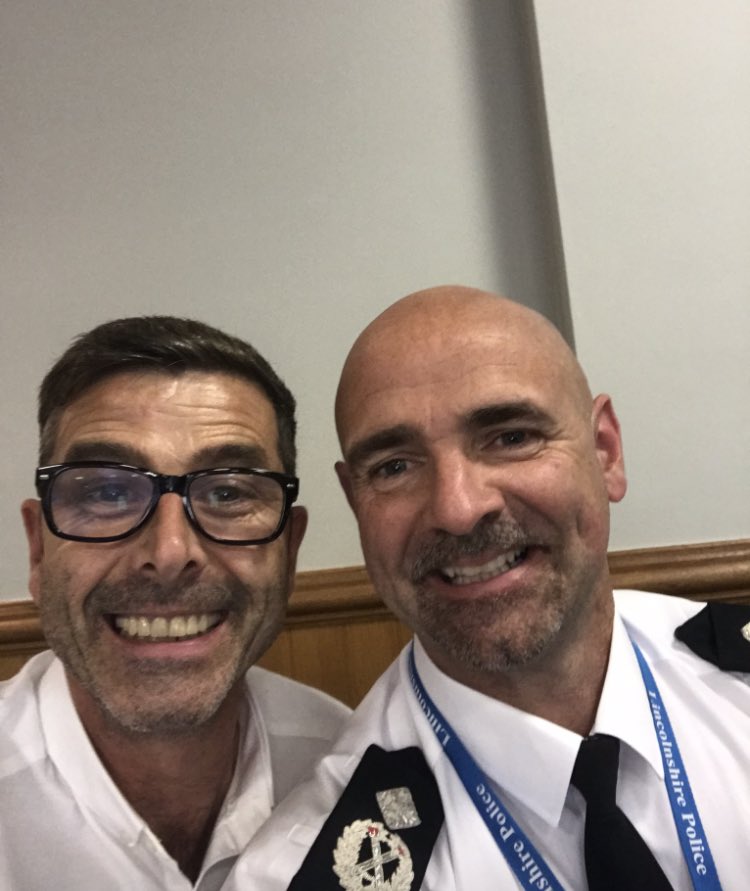 6. Its also been amazing to work  @LincsPolice too  Another  #brilliant  #police force who enabled me to use  #LivedExperience to inform their  #DrugStrategy event, im full of  #respect for  @DCCHarwin  @RobG1155 &  @Kerrinwilson999  @MarcJonesLincs all doing fab work to support  #pwud