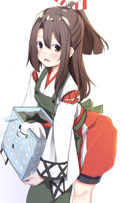 エプロン着けて家事するだけでかわいい 
