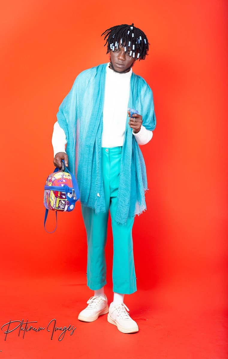 OfficialAllahni's tweet photo. New look new style bah we still maintain the old name Allahni Spencer https://t.co/FtTh8WXRkD