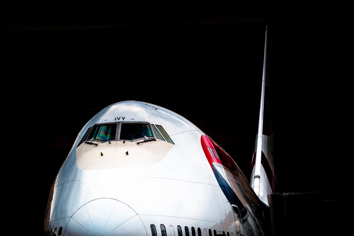rjlear1's tweet photo. Here is a @british_airways 747 resting on stand TA2 @heathrow_airport. https://t.co/ifBCrSU0CC