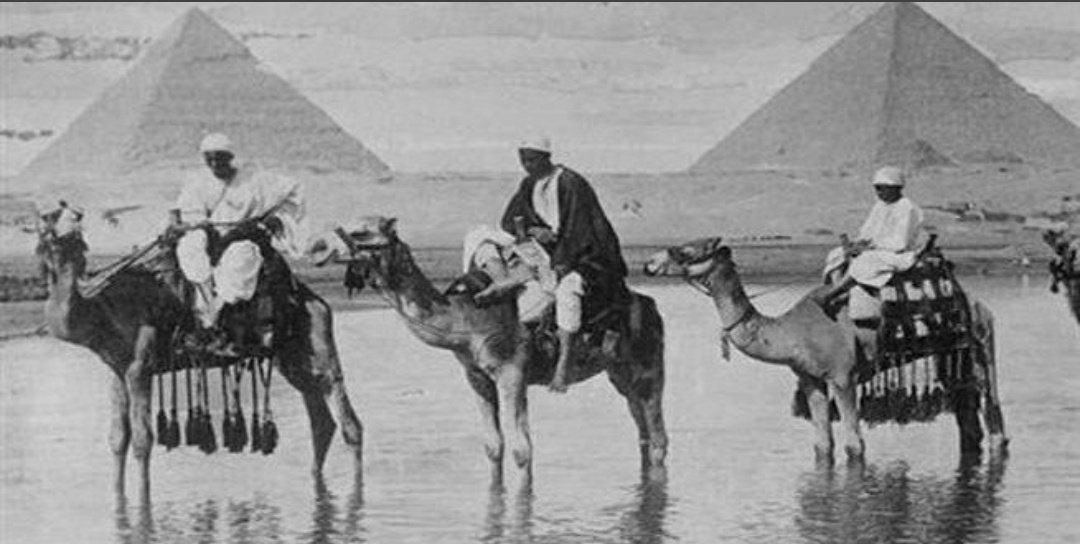 Ksa9ss's tweet photo. صور نادرة لـ فيضان نهر النيل في مصر قبل نحو ١٠٠ عام ..
. https://t.co/PNynhHaVjx
