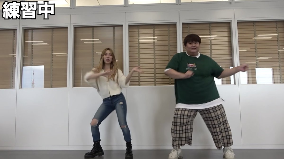 Youtube Japan キレキレのダンスがかっこいい 30分で覚えて踊ってみた シリーズなどのダンス動画がかっこいい 本当に30分で覚えたの と疑ってしまうようなクオリティ おふたりともダンスのセンスがハンパじゃないんです