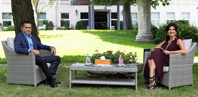 Koç Holding İnsan Kaynakları Direktörü Özgür Burak Akkol, “Pandemi Öncesi ve Sonrası: Koç Topluluğu’nda Çalışma Hayatı”nı anlattı. <a href="/kocholding/">Koç Holding</a> #pandemi #koçholding #COVID19 #Özgürburakakkol #çalışmahayatı
 
Haberimizin devamı için tıklayın: mallandmotto.com/2020/07/26/koc…