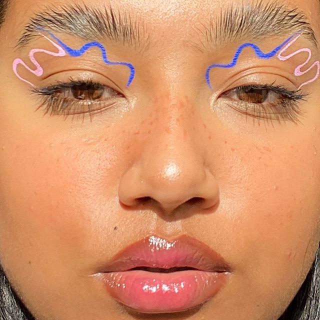 myLottieLondon's tweet photo. if youโre not following mega babe @maytahmi for cute as hell makeup inspo...wyd?? ๐๐ wearing ๐ #freckletint available @asos @asos_faceandbody โจ #lottielondon https://t.co/qULoGqKqwu