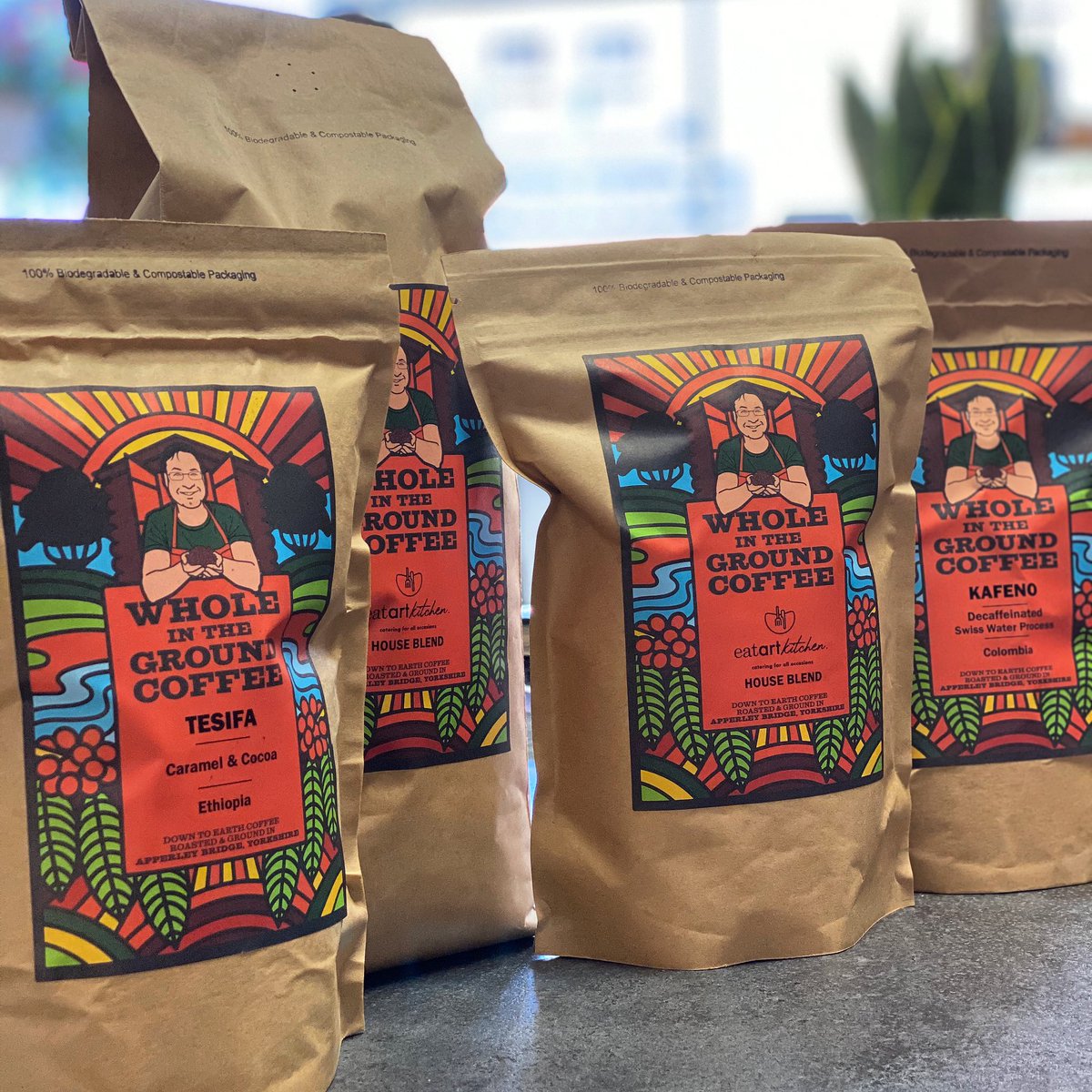 Eatartvenues's tweet photo. Strong coffee available from 7am. School run covered ✅ @wholeinthegroundcoffee
-
-
-
-
#ivegotyoucovered #schoolrun #coffee #mornings #caffeetime #coffeefix #bestintown #coffeevibes #school #backtoschool https://t.co/PjuyJjbsgo
