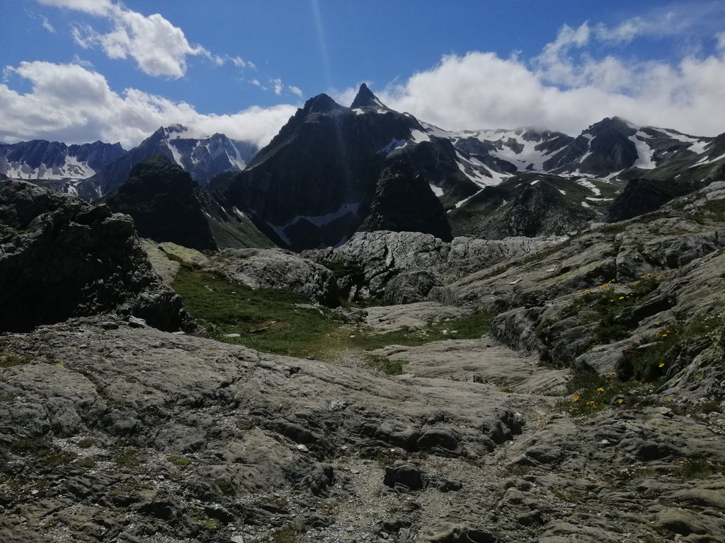 Il Colle del Gran San Bernardo #viafrancigena #9settembre
wildway.net