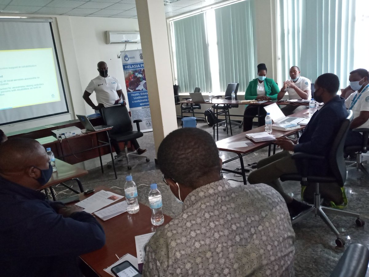 hi-rwanda tweet media