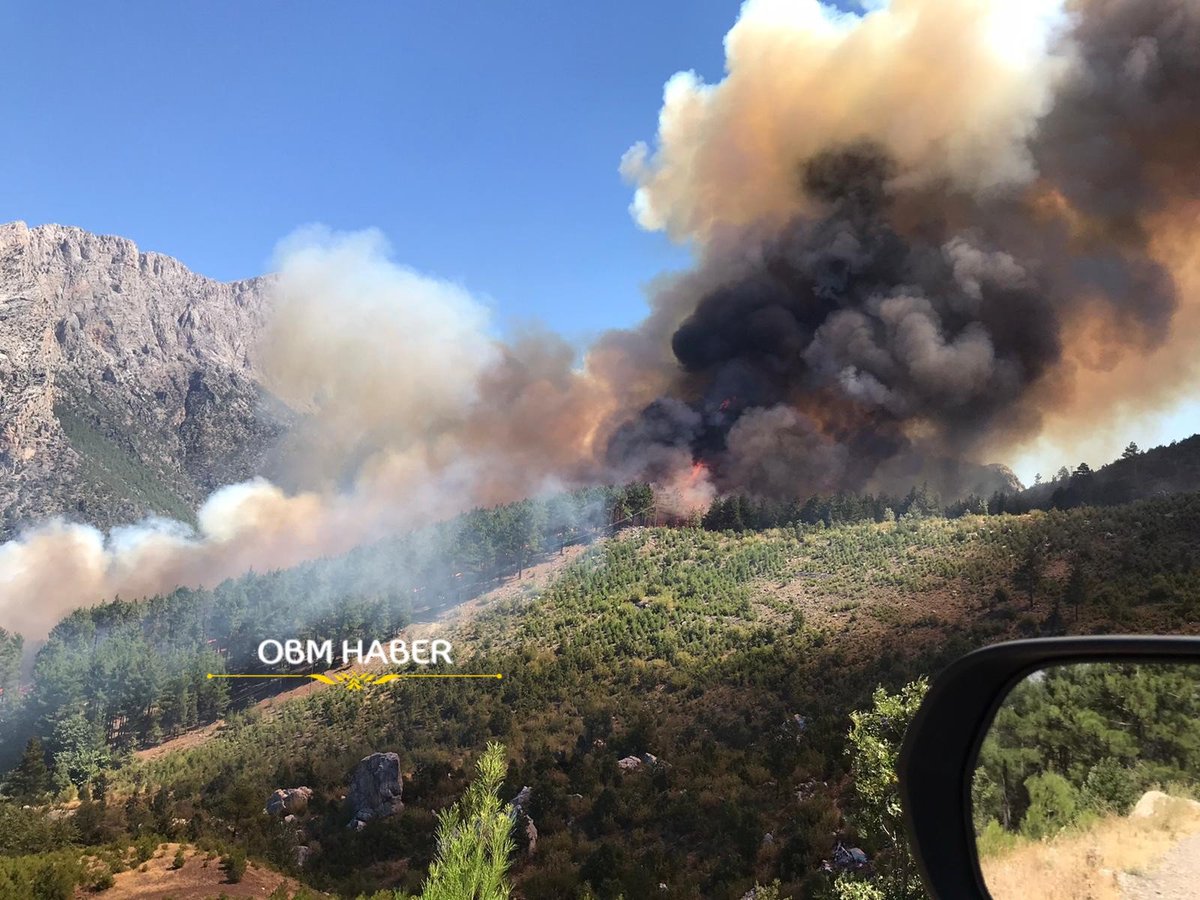 ekolojikradar's tweet photo. Bu Kez Adana Pozantı'da Orman Yangını Çıktı
Edinilen bilgiye göre, Eskikonacık Mahallesi Kaleboynu mevkisindeki başlayan yangına, Orman Bölge  Müdürlüğü ekipleri ve 2 #helikopte yangina mudahale ediyor 
.
#ormanyangını #ormanyangınları https://t.co/ESzsiAw3t1