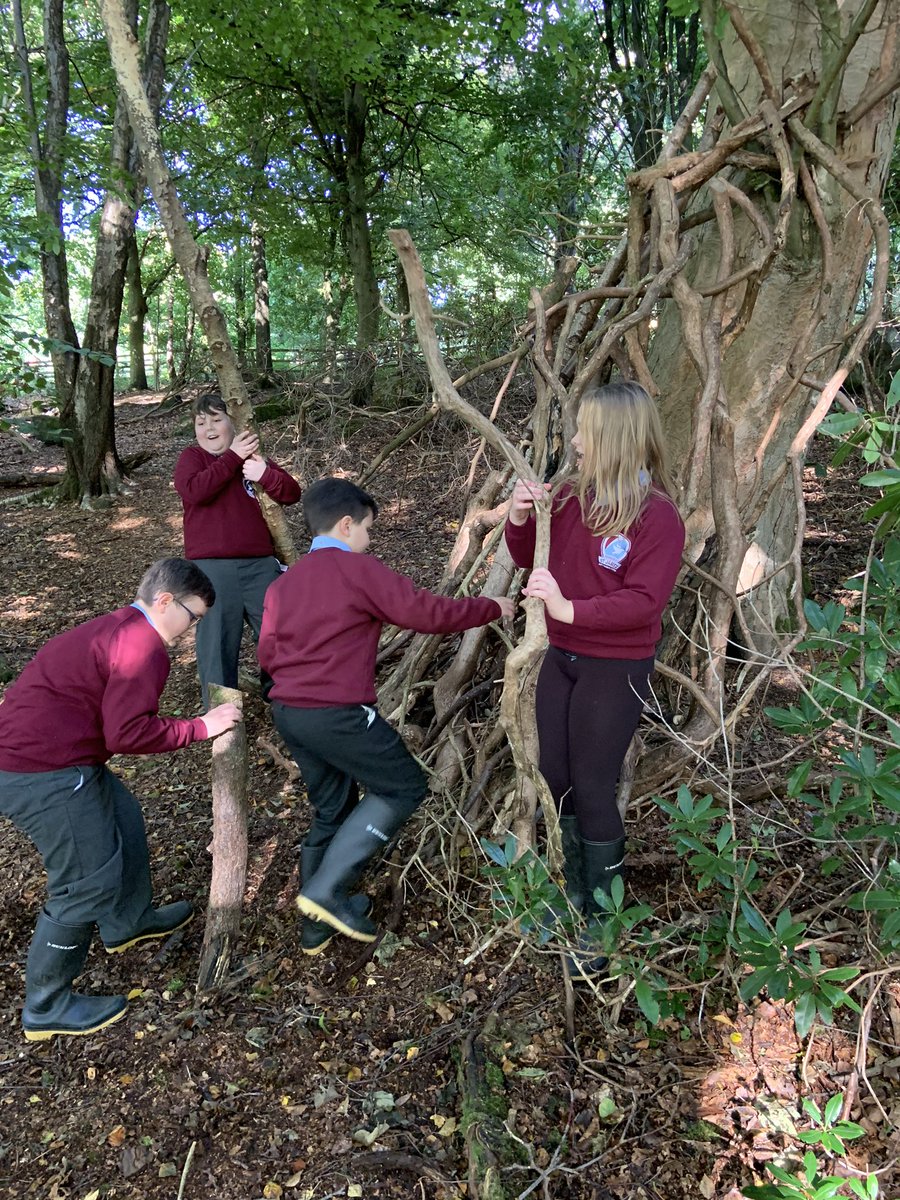 PEchurchprim1's tweet image. So far we found a snake 🐍 in the “wilderness” we chopped wood with a natural pick axe 🪓 made shelters 🏕 and squeezed in some literacy #Z 😂 @BfdForestSchls @ForestSchoolUK @NatureFSchools @church_prim